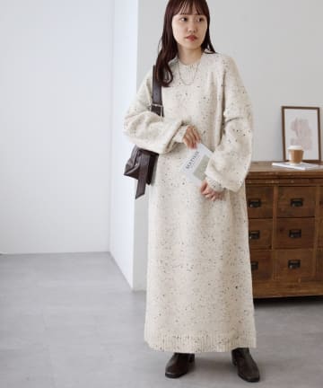 DISCOAT(ディスコート) 【楽ちんワンピ♪/6色展開/WEB限定】ラグランハイネックニットワンピース