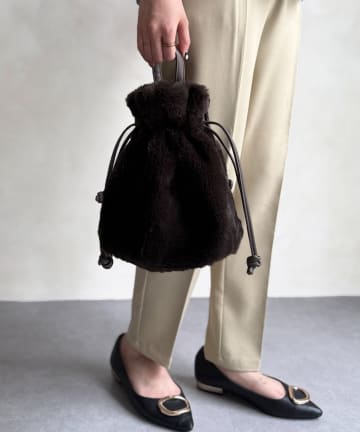 巾着2WAYファーショルダー