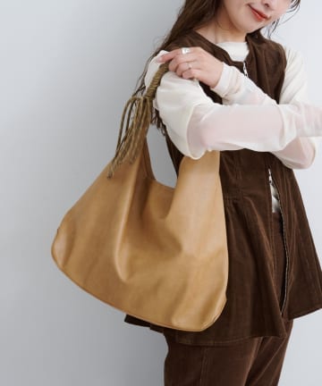 Kastane(カスタネ) 【9.6(土)12:00発売/A4サイズ/2WAY】B アシメレザーBAG