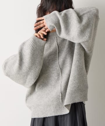 -goocy-(グーシー) ヤクタッチ袖タックデザインプルオーバー