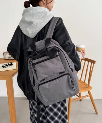 DISCOAT(ディスコート) 【新色追加！/9ポケット/サコッシュにも◎/ユニセックス】ユーティリティバックパック《詳細動画あり》