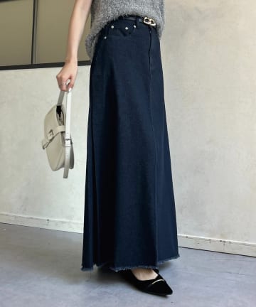 Thevon.(ゼヴォン) サイドタックデニムスカート