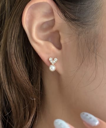 Lattice(ラティス) ハートビジューピアス