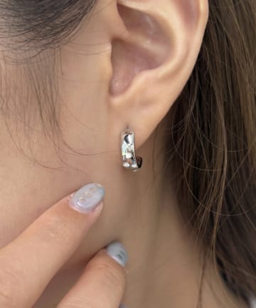 Lattice(ラティス) ビジューフープピアス