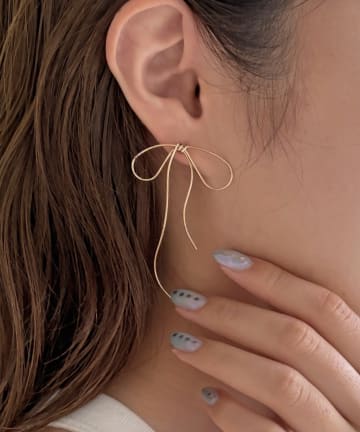 Lattice(ラティス) リボンメタルピアス