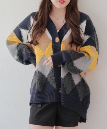 【WEB先行予約】アーガイルジャガードVネックカーディガン