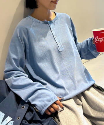 CIAOPANIC TYPY(チャオパニックティピー) 【UNISEX】ピグメントヘンリーロンTEE