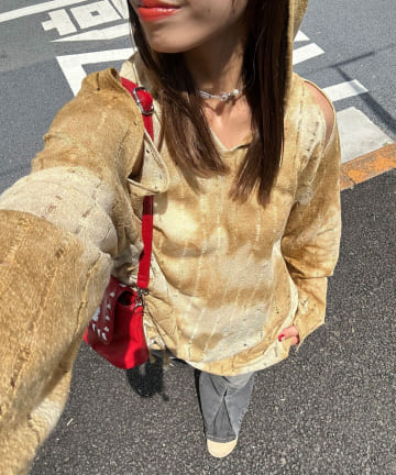 CIAOPANIC(チャオパニック) ショルダースリットタイダイフーディー