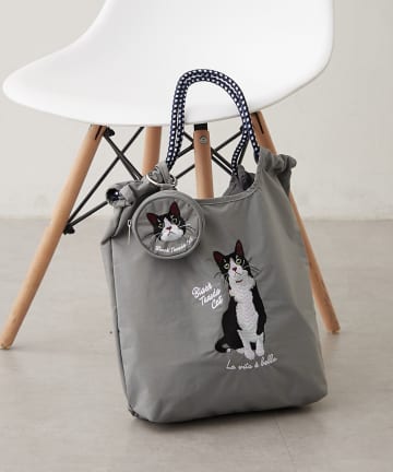 Remind me and forever(リマインドミーアンドフォーエバー) アニマル刺繍コードトートバッグ