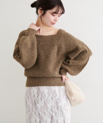 natural couture(ナチュラルクチュール) 畦編みブークレスクエアニット