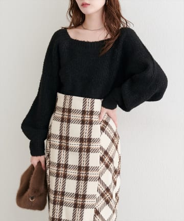 natural couture(ナチュラルクチュール) 畦編みブークレスクエアニット