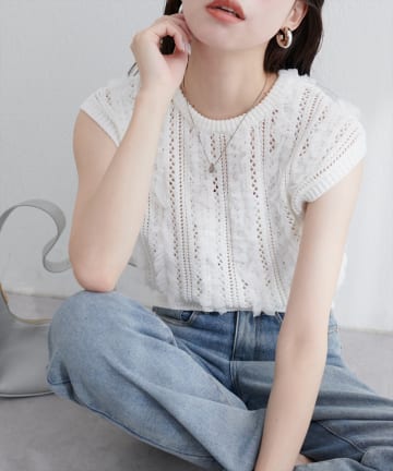 natural couture(ナチュラルクチュール) 透かし柄×チュールノースリニット