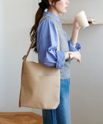 DISCOAT(ディスコート) くるみバックルワンハンドルショルダーバッグ《詳細動画あり》