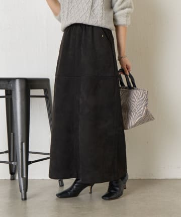 Jena　espace merveilleux(ジェナ　エスパスメルヴェイユ) フェイクスエードスタッズスカート