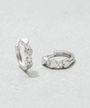 3COINS(スリーコインズ) ハートワンタッチピアス