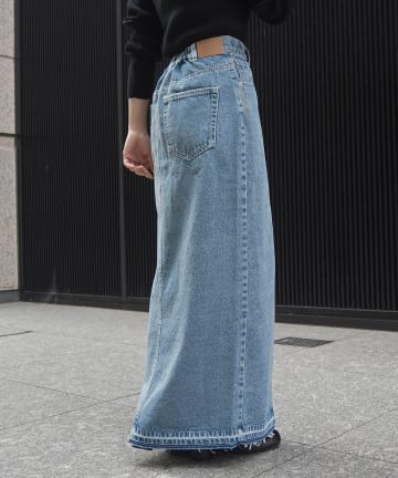 Thevon.(ゼヴォン) カットオフデニムナロースカート