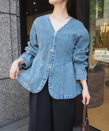 Thevon.(ゼヴォン) ペプラムデニムジャケット