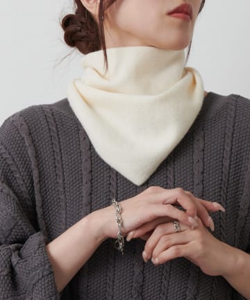 COLONY 2139(コロニー トゥーワンスリーナイン) ニットスカーフ