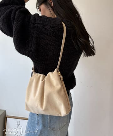 CAPRICIEUX LE'MAGE(カプリシュレマージュ) 【LE'MAGE×gemeilコラボ】スエードワンハンドルバッグ