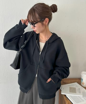 DISCOAT(ディスコート) 【ユニセックス】スウェットライクニットパーカー