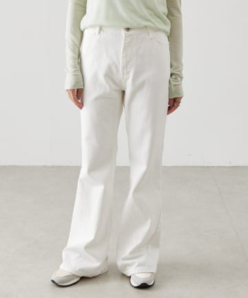 BEARDSLEY(ビアズリー) 《LEVAR》裾フレアジーンズ(ホワイト)