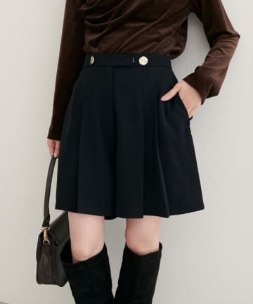 natural couture(ナチュラルクチュール) WEB限定／【canami】プリーツショートパンツ