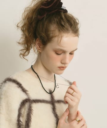 DISCOAT(ディスコート) 【amulle by DISCOAT】ニュアンスイニシャルネックレス