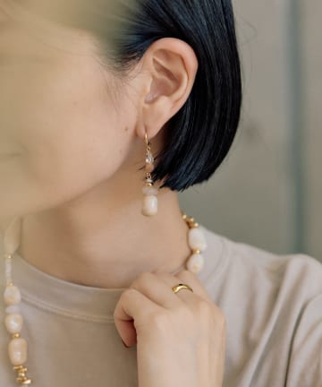 ear PAPILLONNER(イア パピヨネ) あいまいマーブルピアス