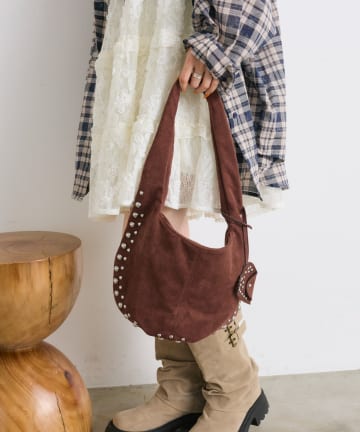 w closet(ダブルクローゼット) ハートチャーム付スエードBAG