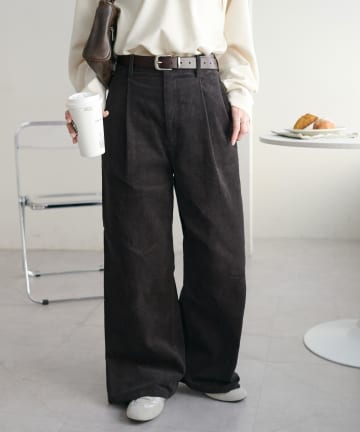 DISCOAT(ディスコート) コーデュロイワイドパンツ