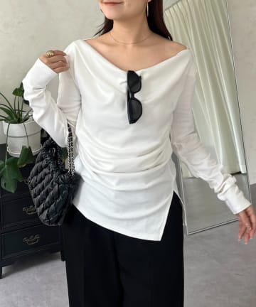 【美品】プロズヴェール⭐︎ フリルスリーブ2wayドッキングスウェット　Ｌサイズ MOMO】フリルスリーブ2wayドッキングスウェット | prose verse