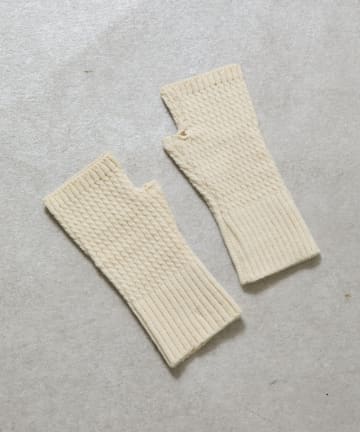 COLONY 2139(コロニー トゥーワンスリーナイン) 模様編み手袋