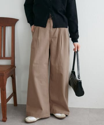 DISCOAT(ディスコート) 2タックチノワイドパンツ