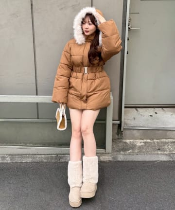 Remind me and forever(リマインドミーアンドフォーエバー) ベルト付中綿フードファーロングブルゾン