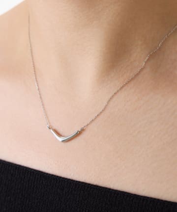 COLLAGE GALLARDAGALANTE(コラージュ ガリャルダガランテ) 【PAPILLONNER/パピヨネ】ステンレスカーブトップネックレス