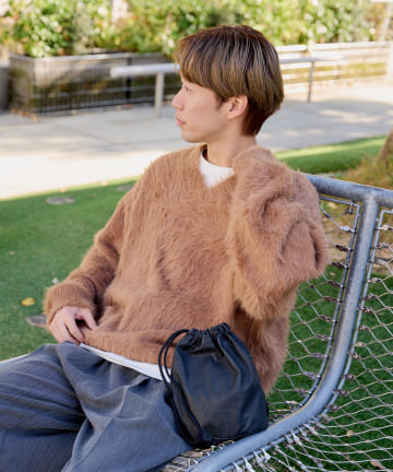 OUTLET(アウトレット) 【Kastane】フェザーヤーンVネックニットプルオーバー