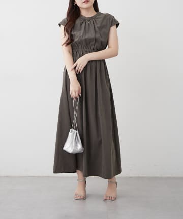 Remind me and forever(リマインドミーアンドフォーエバー) 肩ボタンフレンチワンピース