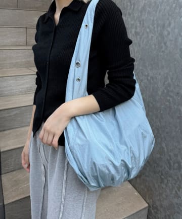 Lattice(ラティス) スタッズナイロンバッグ