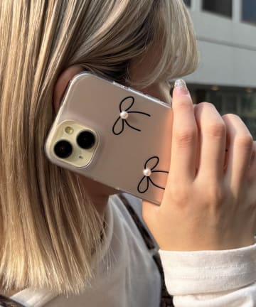 メタリックリボンスマホケース(iPhone15)