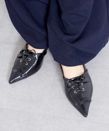 Kastane(カスタネ) レースアップトウパンプス