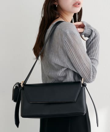 natural couture(ナチュラルクチュール) リップケース付き横長ショルダーBag