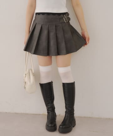 NICE CLAUP / OLIVE des OLIVE OUTLET(ナイスクラップ  / オリーブ デ オリーブ アウトレット) 【RMAF】サイドベルト合皮ミニスカート
