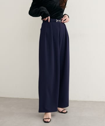 natural couture(ナチュラルクチュール) ビットベルトストレッチパンツ