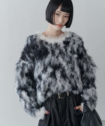 Lui's(ルイス) ボリュームロングシャギープルオーバー