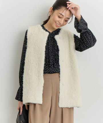 un dix cors(アンディコール) 《主役級アイテム》シープライクニットベスト