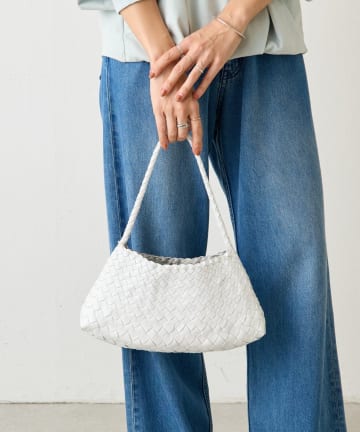 BEARDSLEY(ビアズリー) 《dragon》レザーハンドバッグ