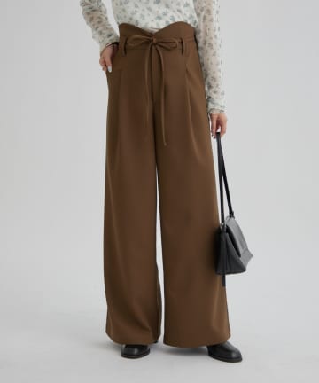 mystic(ミスティック) 【美シルエット/しわになりにくい素材◎】ウェーブベルトスラックス