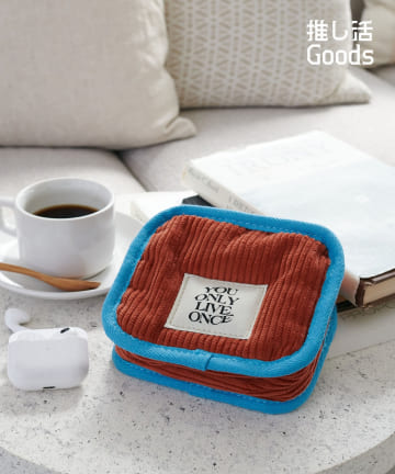 DISCOAT(ディスコート) 【推し活対応◎】コーデュロイパデッドポーチS