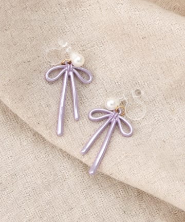 ロングリボン樹脂イヤリング／KIDS