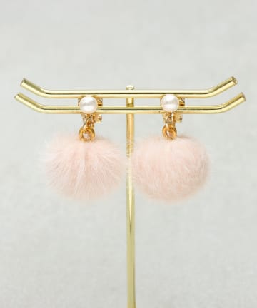 3COINS(スリーコインズ) カラーエコファーイヤリング